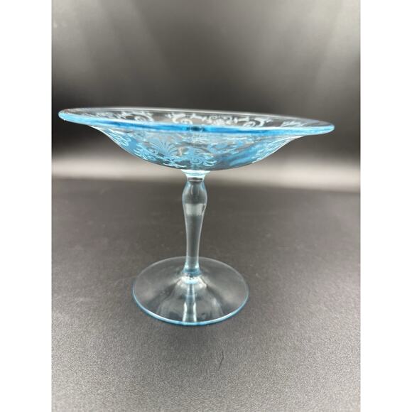 Rare Vintage c1940s Fostoria June Azure Blue Beautifully Etched Pedestal Compote - Picture 1 of 4